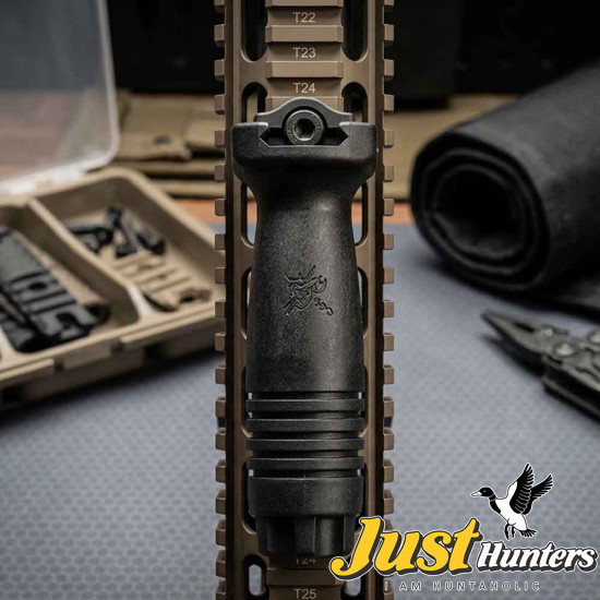 AR Tactical Knight’s Armament Forward Grip Vertical Grips